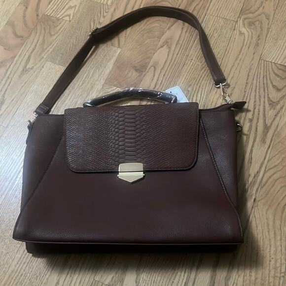 NUBILY 15.6in LAPTOP MESSENGER PROFESSIONAL‎ CROCODILE LEATHER BAG - Picture 1 of 9